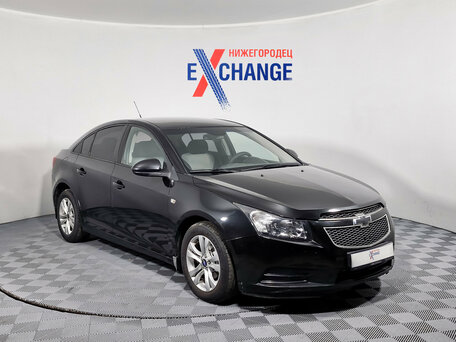 2011 Chevrolet Cruze I, чёрный, 545000 рублей, вид 2