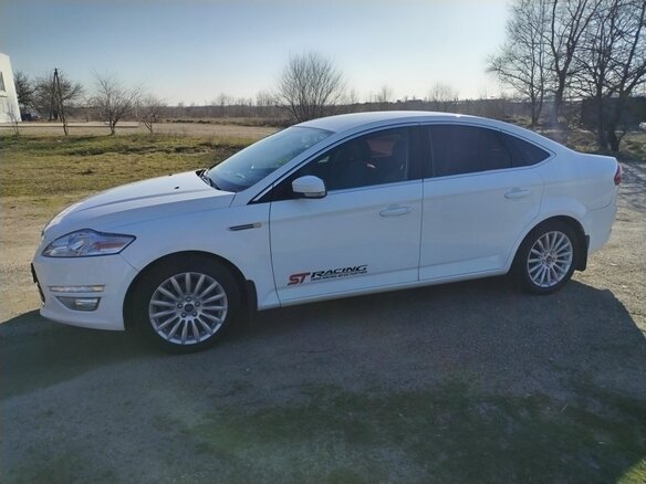2011 Ford Mondeo IV Рестайлинг, белый, 1150000 рублей - вид 3