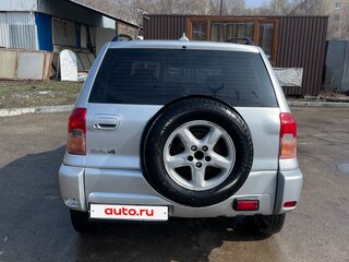 2002 Toyota RAV4 II (XA20), серебристый, 585000 рублей, вид 5