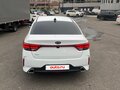 2020 Kia Rio IV Рестайлинг, белый, 1485000 рублей - вид 2