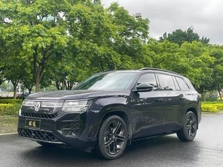 2025 Volkswagen Teramont Pro II (China Market), чёрный, 5210000 рублей, вид 3