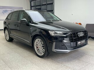 2023 Audi Q7 45 TFSI II (4M) Рестайлинг, чёрный, 6890000 рублей, вид 5