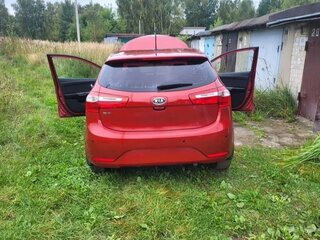 2012 Kia Rio 5-speed III, красный, 630000 рублей, вид 3