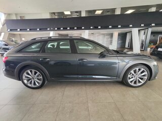 2025 Audi A6 allroad 55 TFSI IV (C8), чёрный, 10990023 рублей, вид 2