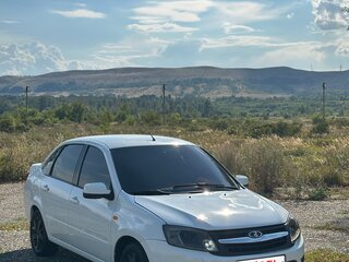 2013 Lada (ВАЗ) Granta I, белый, 350000 рублей, вид 3