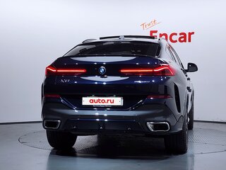 2025 BMW X6 40i III (G06) Рестайлинг, синий, 13000678 рублей, вид 4
