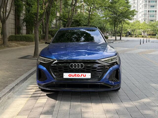 2024 Audi Q8 e-tron 55, синий, 11240251 рублей, вид 2