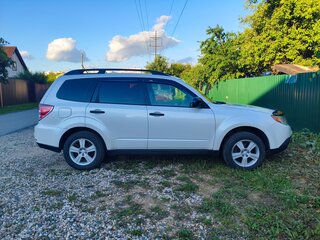 2010 Subaru Forester III, белый, 890000 рублей, вид 2