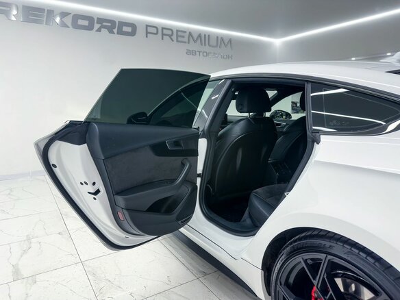 2019 Audi A5 II (F5), белый, 3150000 рублей - вид 22