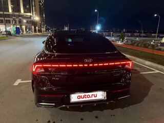 2020 Kia K5 III, чёрный, 2275000 рублей, вид 4