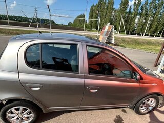 2003 Toyota Yaris I Рестайлинг, серый, 450000 рублей, вид 4