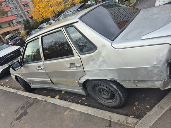2006 Lada (ВАЗ) 2115, серебристый, 47000 рублей - вид 3