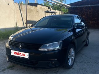 2014 Volkswagen Jetta VI Рестайлинг, чёрный, 600000 рублей, вид 1