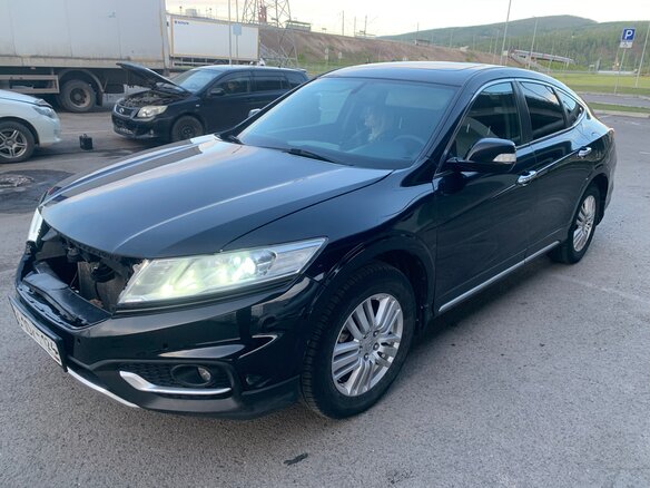 2013 Honda Crosstour I Рестайлинг, чёрный, 1400000 рублей