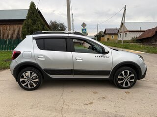 2020 Renault Sandero Stepway II Рестайлинг, серый, 1090000 рублей, вид 2