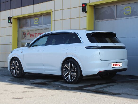 2023 Li Auto (Lixiang) L7 I, белый, 4995000 рублей - вид 3