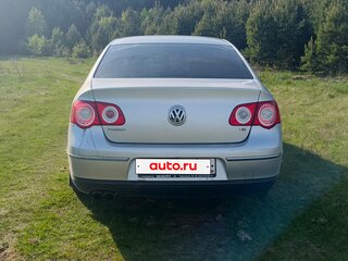 2008 Volkswagen Passat B6, серебристый, 570000 рублей, вид 3