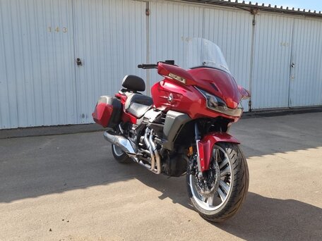 2014 Honda CTX 1300, красный, 950000 рублей, вид 3
