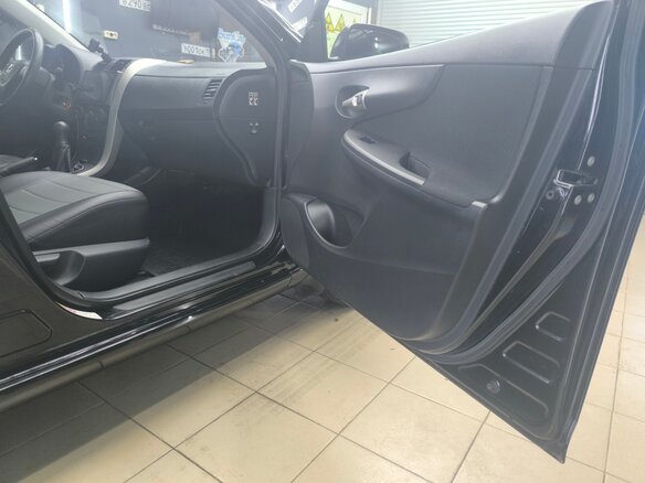 2008 Toyota Corolla X (E140, E150), чёрный, 950000 рублей - вид 31