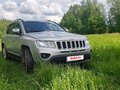 2011 Jeep Compass I Рестайлинг, серебристый, 900000 рублей - вид 1