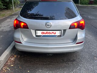2012 Opel Astra J, серебристый, 500000 рублей, вид 4