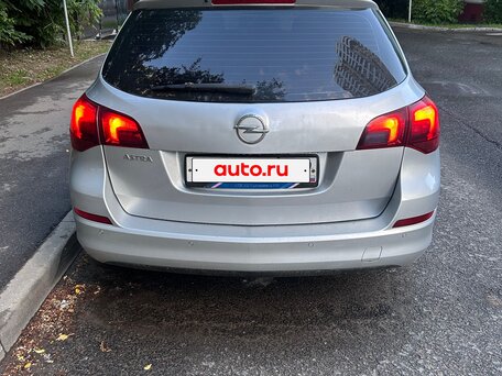 2012 Opel Astra J, серебристый, 460000 рублей, вид 4