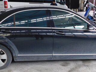 2007 Mercedes-Benz S-Класс 500 V (W221), чёрный, 778360 рублей, вид 2