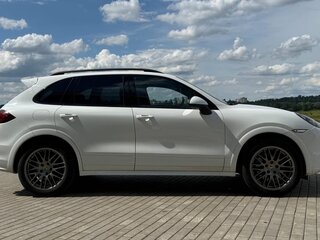 2013 Porsche Cayenne GTS II (958), белый, 1906328 рублей, вид 4