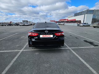 2018 Toyota Camry VII (XV50) Рестайлинг 2, чёрный, 1500000 рублей, вид 4