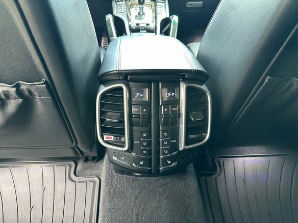 2011 Porsche Cayenne S II (958), чёрный, 2250000 рублей - вид 28