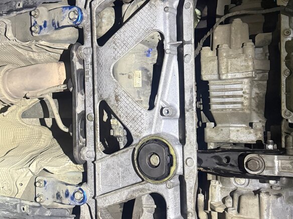 2017 Skoda Octavia Scout III (A7), синий, 2450000 рублей - вид 23