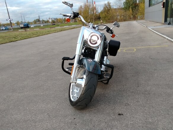 2020 Harley-Davidson Fat Boy, зелёный, 2300000 рублей - вид 3