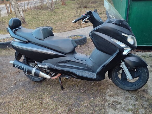 2011 Sym GTS 300, белый, 130000 рублей - вид 2