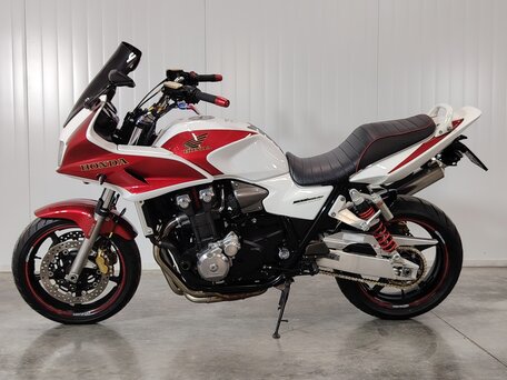 2008 Honda CB 1300, белый, 619000 рублей, вид 4