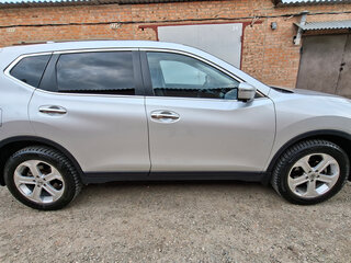 2019 Nissan X-Trail III Рестайлинг, серебристый, 2600000 рублей, вид 4