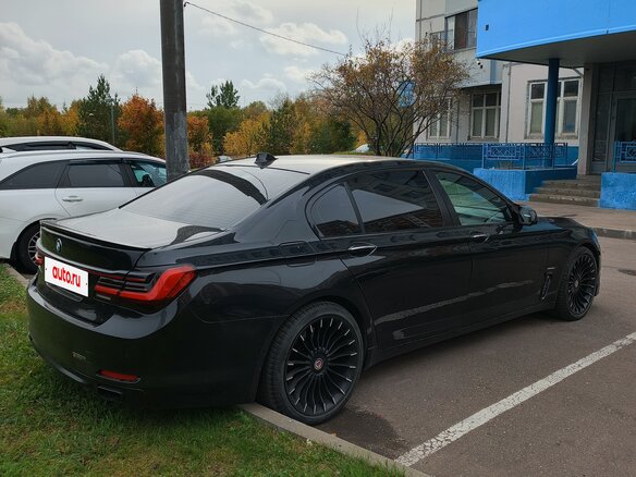 2010 BMW 7 серии Long 750Li xDrive V (F01/F02/F04), чёрный, 1700777 рублей - вид 8