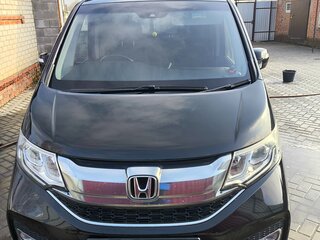 2015 Honda Stepwgn Spada V, чёрный, 1800000 рублей, вид 1