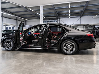 2025 Mercedes-Benz S-Класс 350 d Long 4MATIC VII (W223), чёрный, 13170000 рублей, вид 5