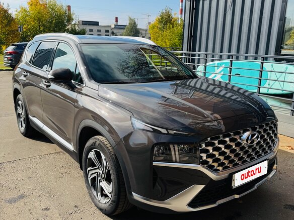 2021 Hyundai Santa Fe IV Рестайлинг, коричневый, 3950000 рублей - вид 1