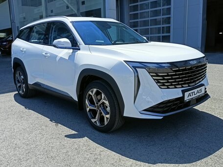 2026 Geely Atlas II, белый, 4119990 рублей, вид 3