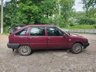 2003 Иж 2126 «Ода», красный, 100000 рублей, вид 3