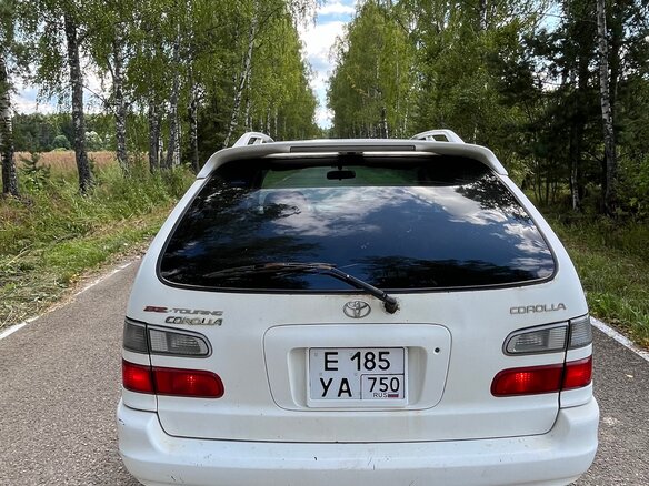 1998 Toyota Corolla VII (E100), белый, 450000 рублей - вид 2