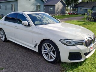 2021 BMW 5 серии 523d VII (G30/G31/G38) Рестайлинг, белый, 3900000 рублей, вид 3