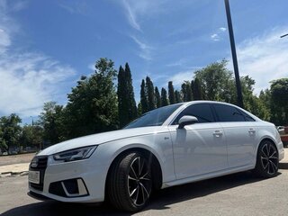 2019 Audi A4 V (B9), белый, 2850000 рублей, вид 2
