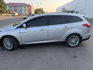 2013 Ford Focus III, серебристый, 900000 рублей, вид 2