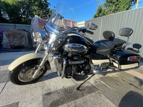 2012 Triumph Rocket III, бежевый, 1200000 рублей, вид 2