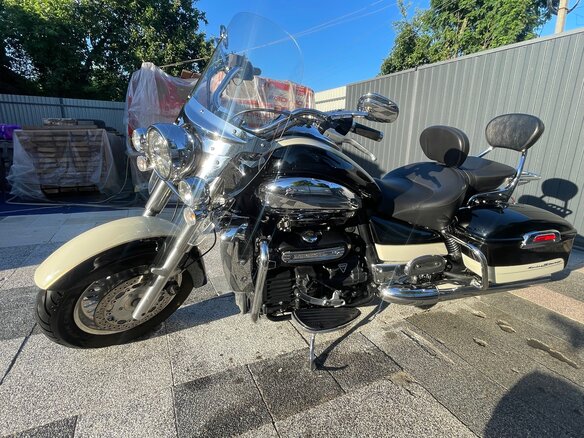 2012 Triumph Rocket III, бежевый, 1200000 рублей - вид 1