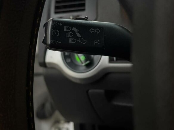 2010 Skoda Octavia II (A5) Рестайлинг, белый, 450000 рублей - вид 7