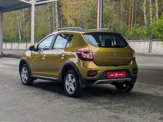 2017 Renault Sandero Stepway II, золотистый, 999000 рублей, вид 5