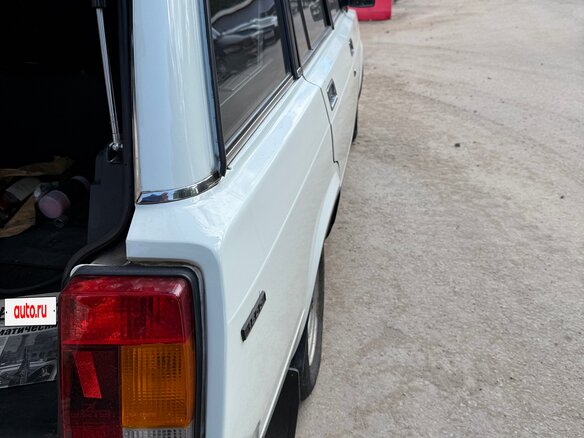 1998 Lada (ВАЗ) 2104 5-speed, белый - вид 12